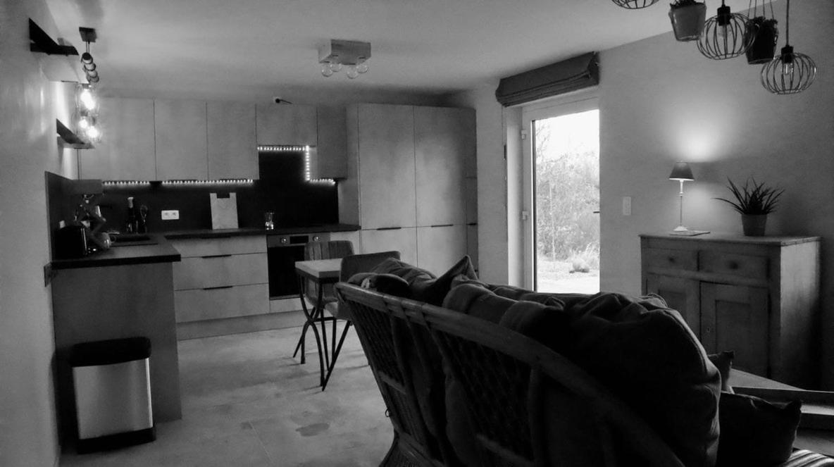 Le Harini Apartment Manhay Екстериор снимка