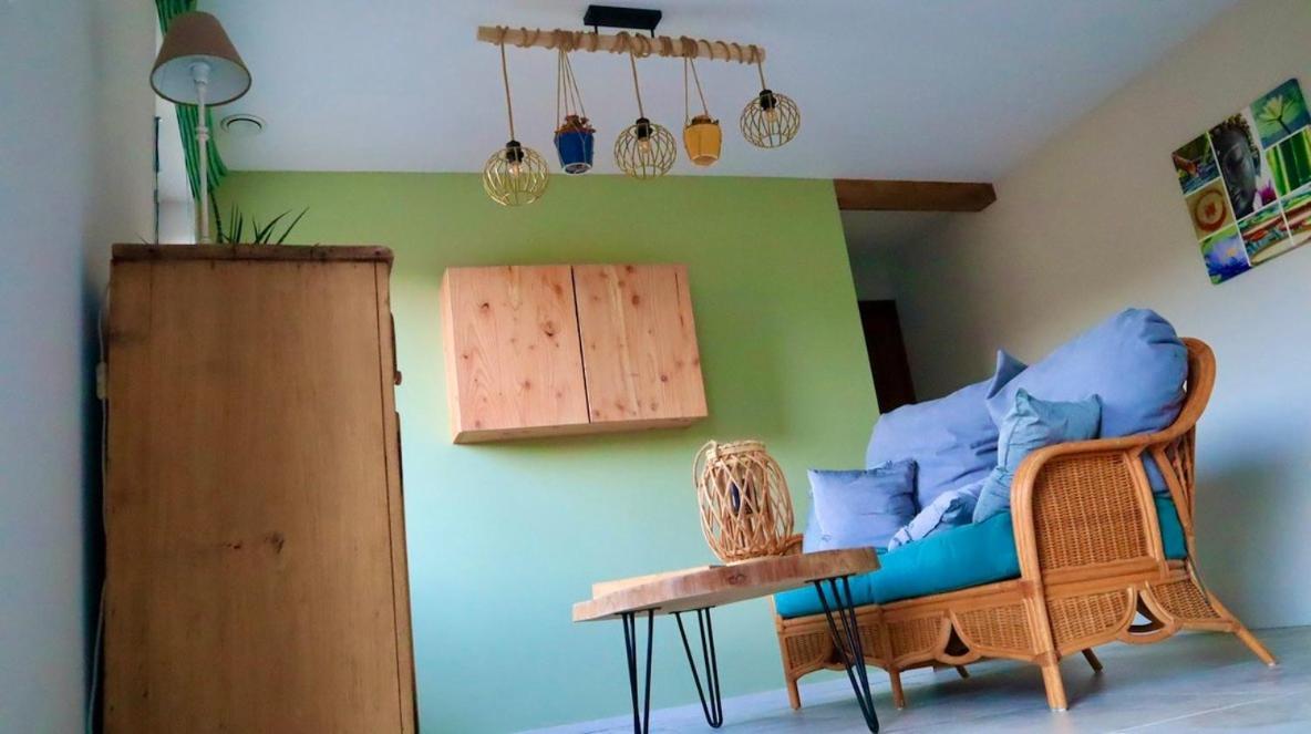 Le Harini Apartment Manhay Екстериор снимка